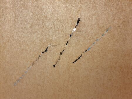 Extreem patroon in paper tuning is vaak te wijten aan een clearance probleem omdat de pijl ergens tegenaan slaat tijdens het schot.