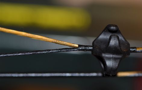 Dit is perfect zo. Wanneer de boog uit de press is, zijn de yokes mooi open en is er geen opwinding van de yokes.